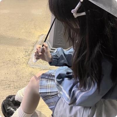 香烟和热巧克力